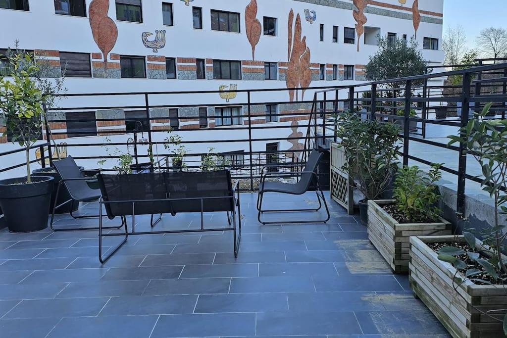 شقة Deluxe Flat With Garden_تيرانا المظهر الخارجي الصورة